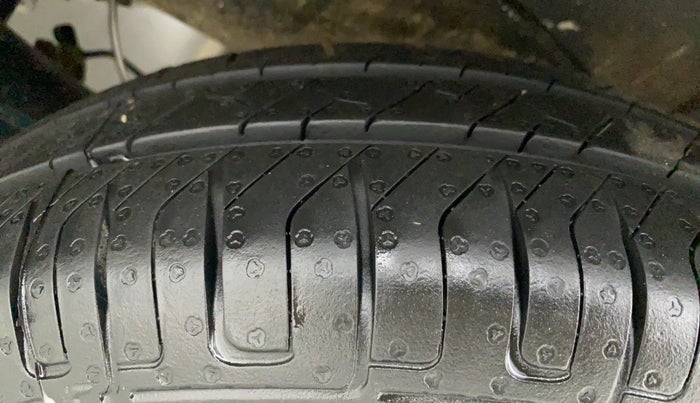 2019 Maruti New Wagon-R LXI CNG 1.0, CNG, Manual, 41,819 km, Left Rear Tyre Tread