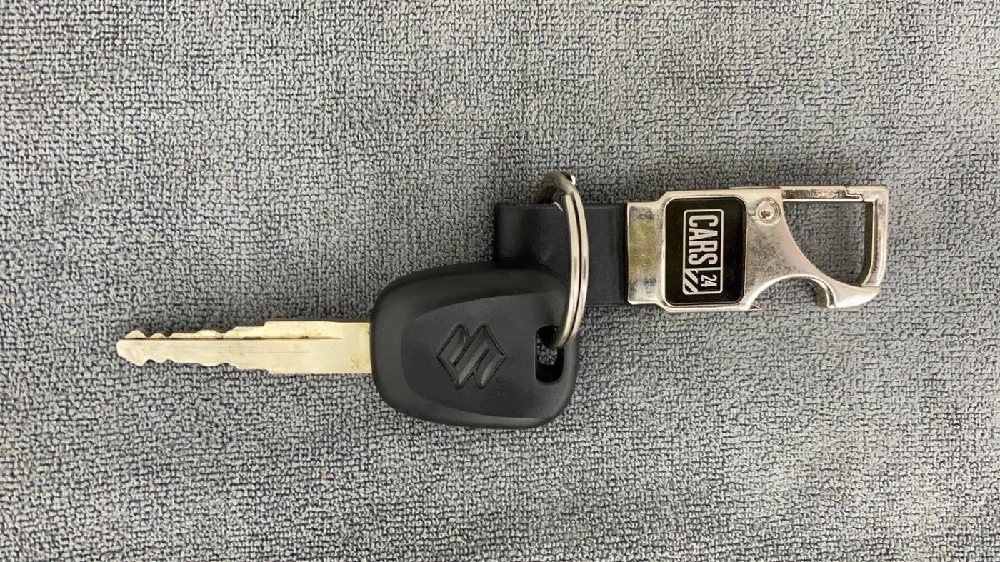 2019 Maruti New Wagon-R LXI CNG 1.0, CNG, Manual, 41,819 km, Key Close Up
