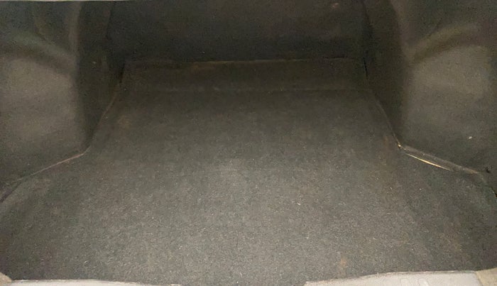 2018 Maruti Ciaz ALPHA  AT 1.4  PETROL, Petrol, Automatic, 83,072 km, Boot Inside