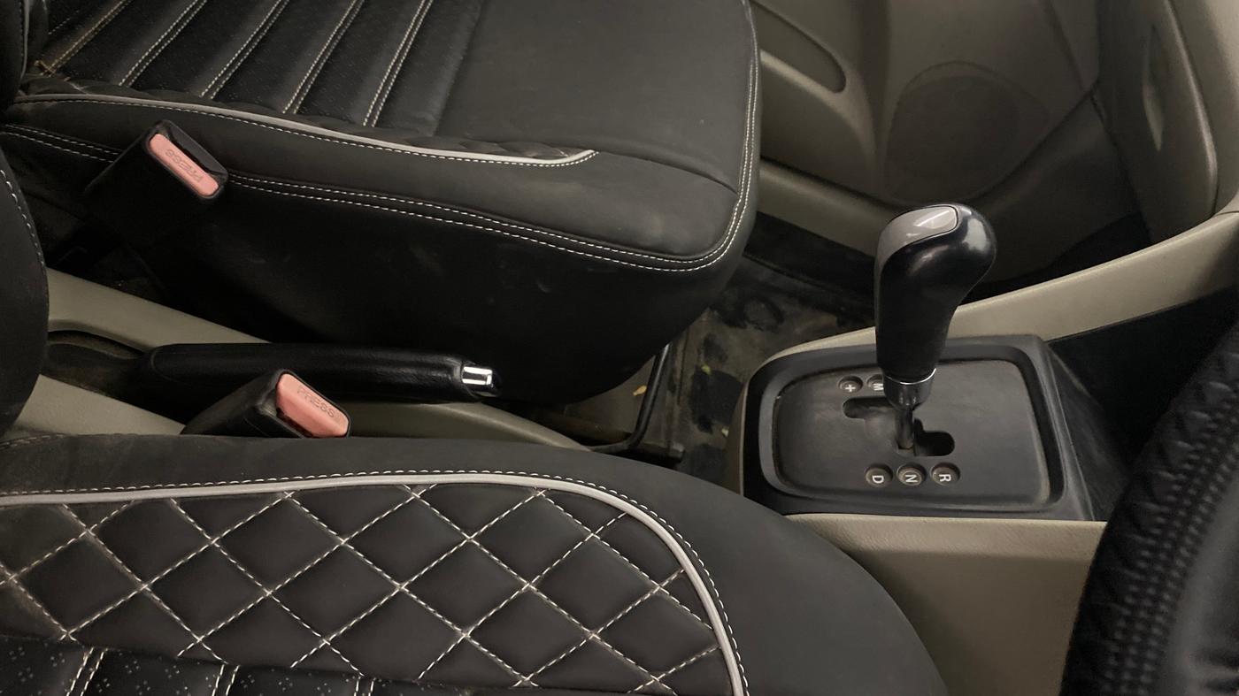 2015 Maruti Celerio VXI AMT, Petrol, Automatic, 1,43,078 km, Gear Lever