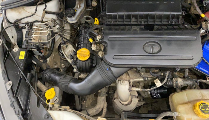 2023 Tata Tiago XT (O) PETROL, Petrol, Manual, 34,833 km, Engine View - Right