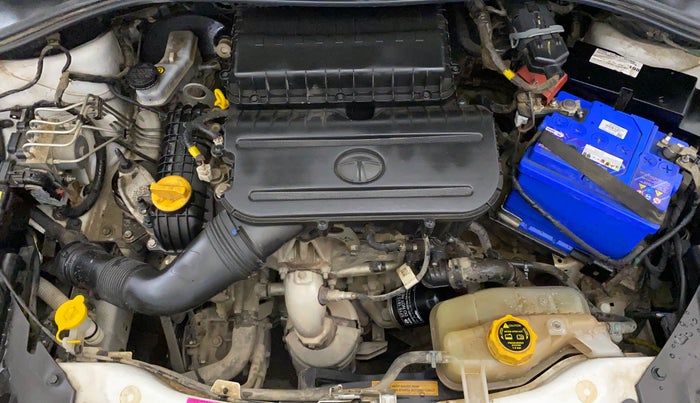 2023 Tata Tiago XT (O) PETROL, Petrol, Manual, 34,833 km, Engine View