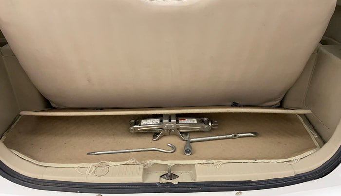 2013 Maruti Ertiga ZXI, Petrol, Manual, 56,469 km, Boot Inside