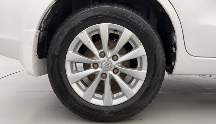 2013 Maruti Ertiga ZXI, Petrol, Manual, 56,469 km, Right Rear Wheel
