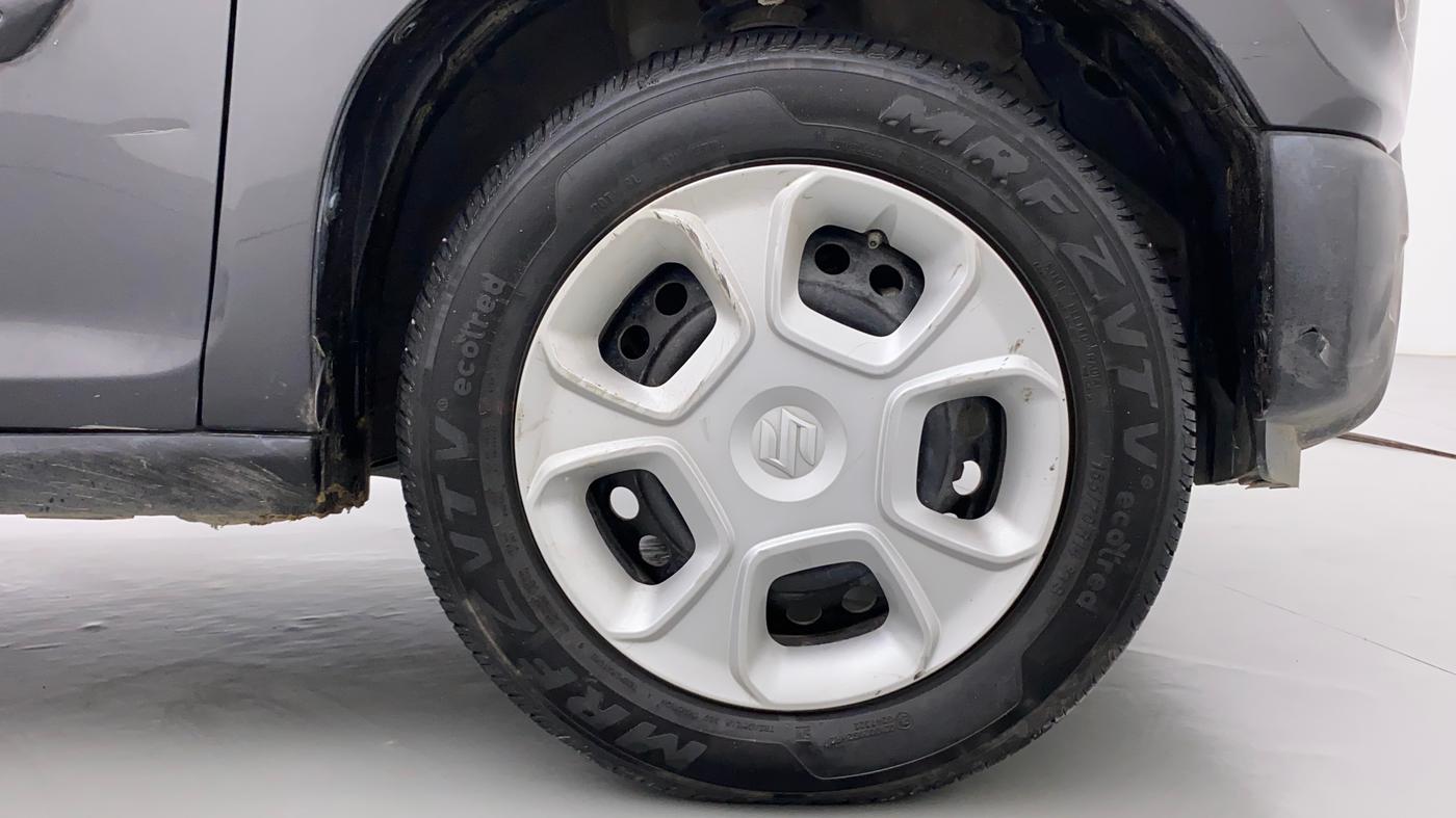 2022 Maruti S PRESSO VXI (O) CNG, CNG, Manual, 21,240 km, Right Front Wheel