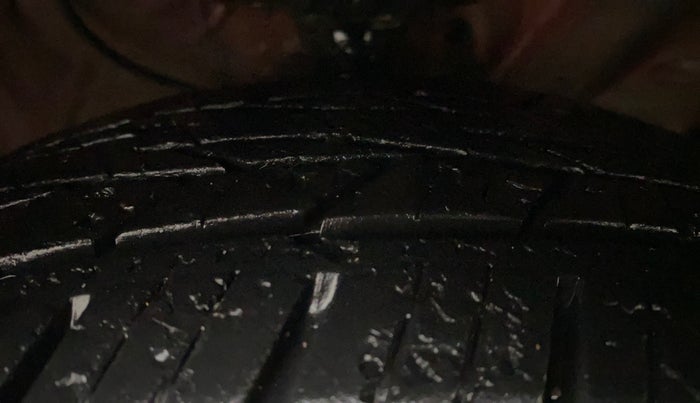 2018 Hyundai Creta SX PLUS AT 1.6 PETROL, Petrol, Automatic, 88,156 km, Right Front Tyre Tread