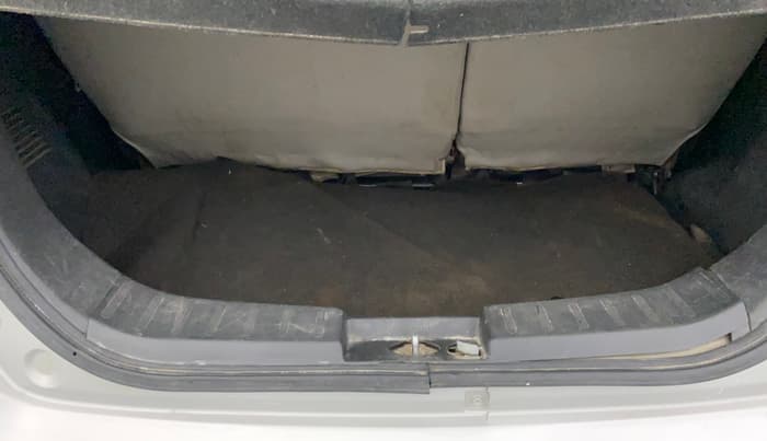 2015 Maruti Wagon R 1.0 VXI, Petrol, Manual, 61,474 km, Boot Inside