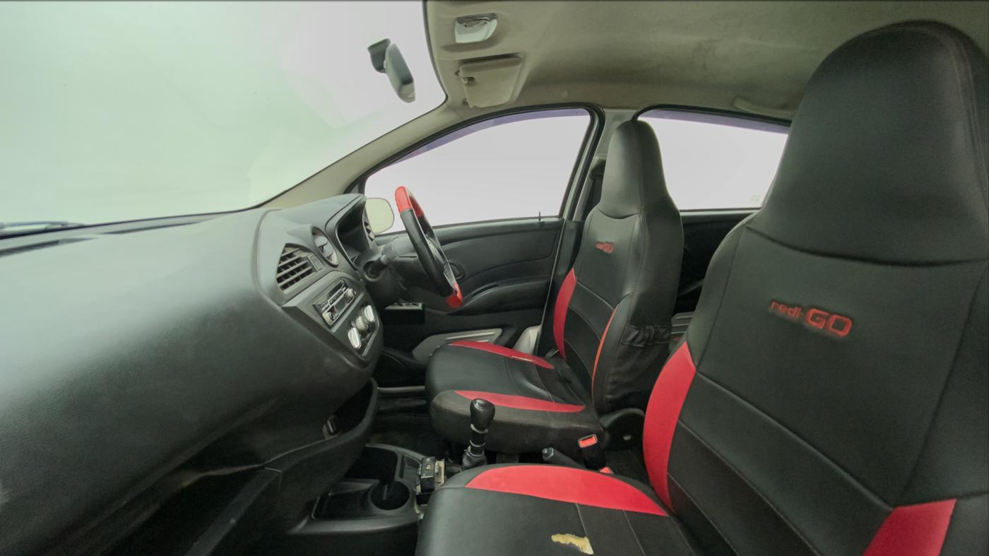 2018 Datsun Redi Go A, Petrol, Manual, 66,486 km, Right Side Front Door Cabin