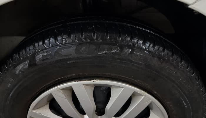 2017 Maruti Dzire VXI, Petrol, Manual, 55,299 km, Right Front Tyre Tread