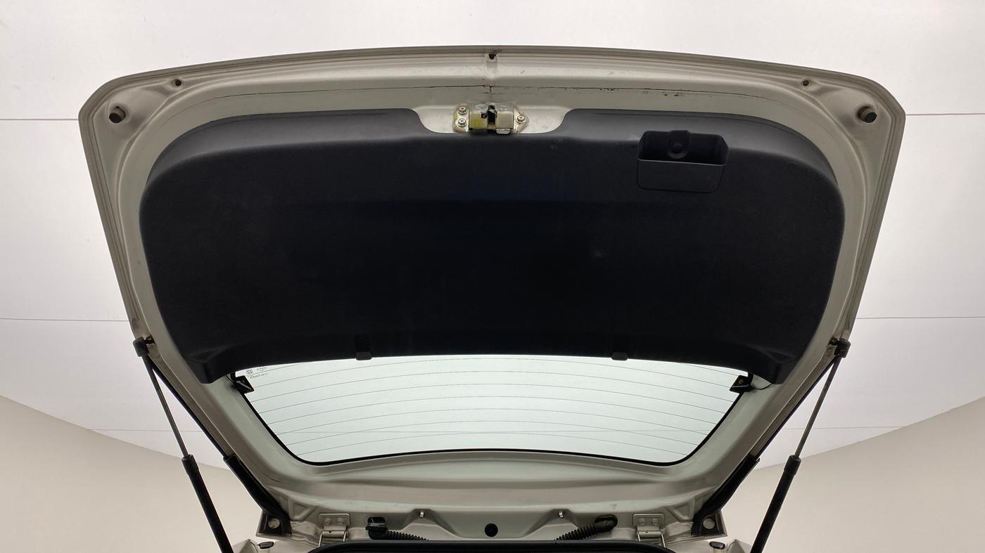 2010 Maruti Ritz ZXI, Petrol, Manual, 47,698 km, Boot Door Open