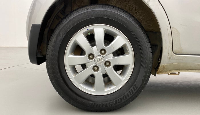 2010 Maruti Ritz ZXI, Petrol, Manual, 47,698 km, Right Rear Wheel