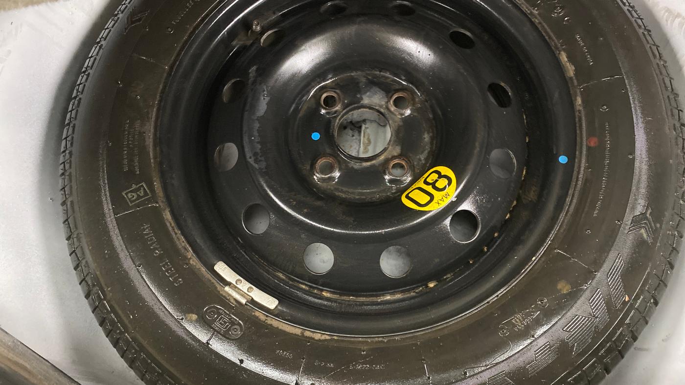 2017 Maruti Swift ZDI, Diesel, Manual, 79,848 km, Spare Tyre