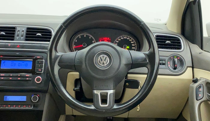 2011 Volkswagen Vento HIGHLINE PETROL AT, Petrol, Automatic, 60,391 km, Steering Wheel Close Up