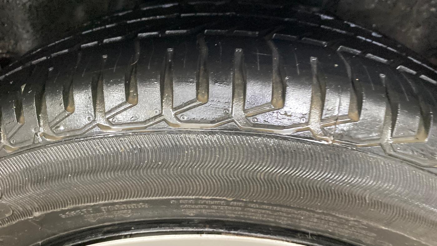 2014 Honda City 1.5L I-VTEC SV, Petrol, Manual, 24,133 km, Left Rear Tyre Tread