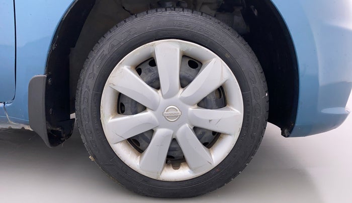 2017 Nissan Micra Active XV S, Petrol, Manual, 82,861 km, Right Front Wheel
