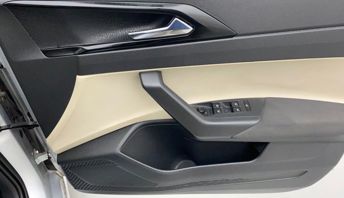 2022 Skoda SLAVIA AMBITION 1.0L TSI MT, Petrol, Manual, 7,270 km, Driver Side Door Panels Control