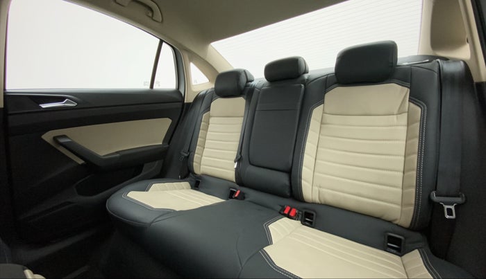 2022 Skoda SLAVIA AMBITION 1.0L TSI MT, Petrol, Manual, 7,270 km, Right Side Rear Door Cabin