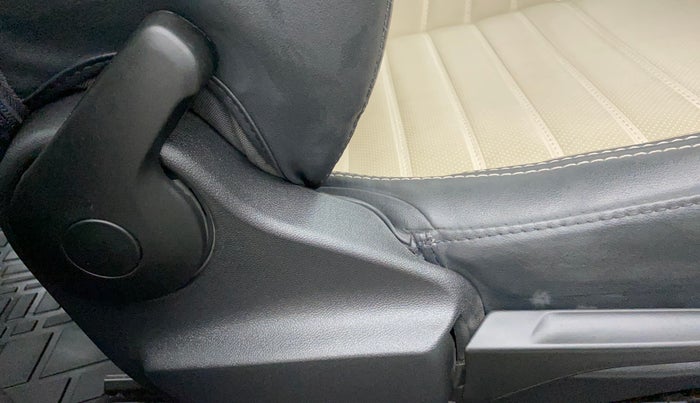 2022 Skoda SLAVIA AMBITION 1.0L TSI MT, Petrol, Manual, 7,270 km, Driver Side Adjustment Panel