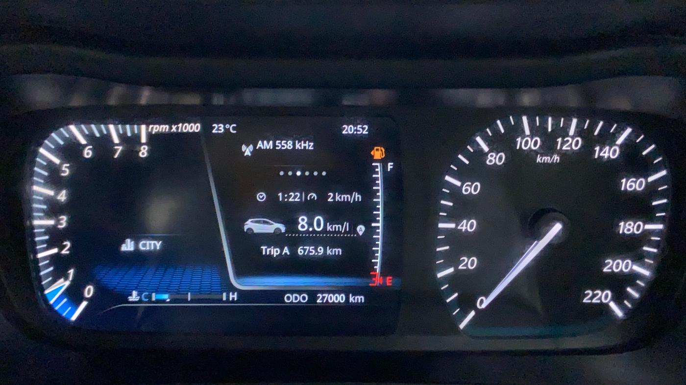 2020 Tata ALTROZ XZ 1.2, Petrol, Manual, 27,000 km, Odometer Image