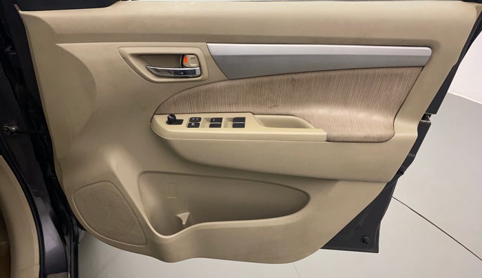 2013 Maruti Ertiga VXI, Petrol, Manual, 55,773 km, Driver Side Door Panels Control