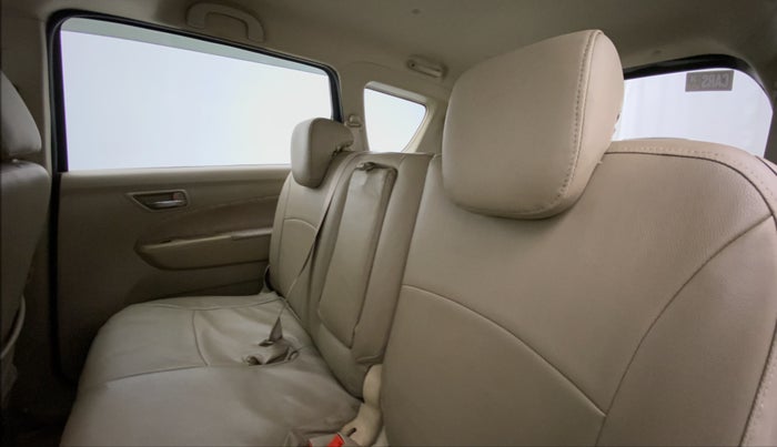 2013 Maruti Ertiga VXI, Petrol, Manual, 55,773 km, Right Side Rear Door Cabin