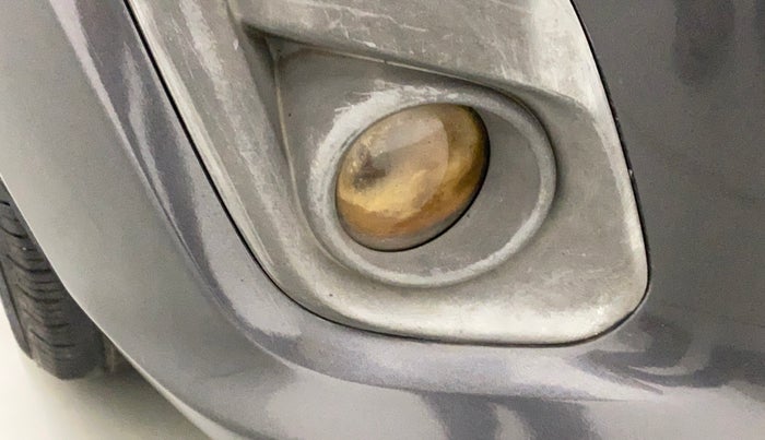 2013 Maruti Ertiga VXI, Petrol, Manual, 55,773 km, Right fog light - Not working