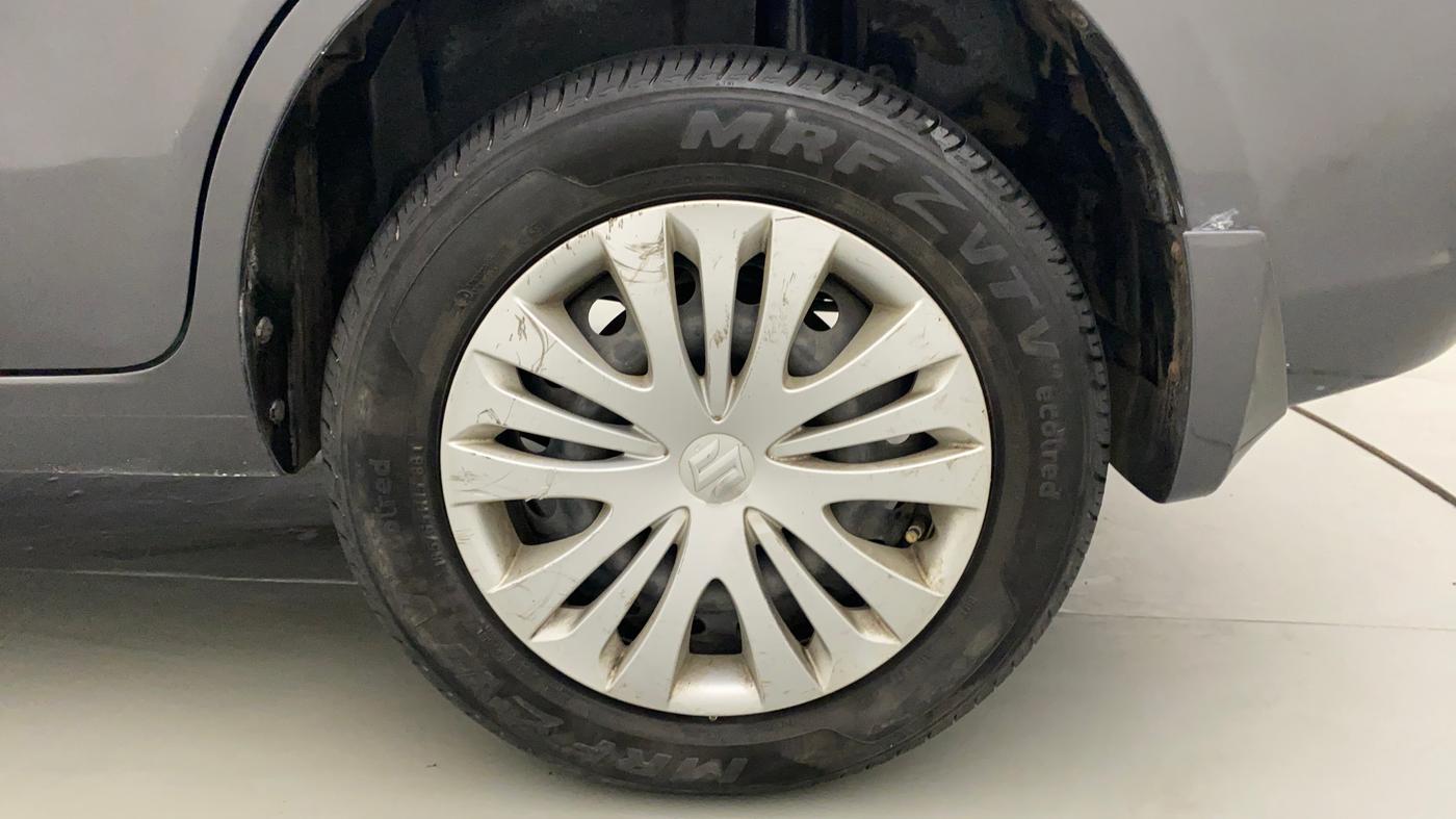 2013 Maruti Ertiga VXI, Petrol, Manual, 55,773 km, Left Rear Wheel