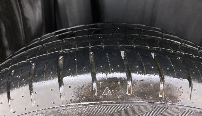 2022 Maruti Baleno ALPHA PETROL 1.2, Petrol, Manual, 7,353 km, Right Rear Tyre Tread