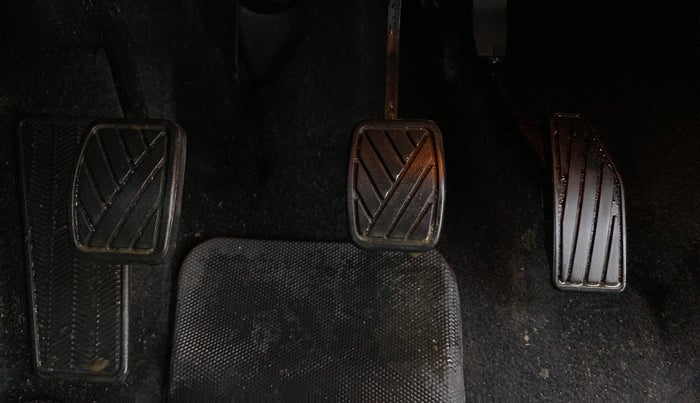 2022 Maruti Baleno ALPHA PETROL 1.2, Petrol, Manual, 7,353 km, Pedals