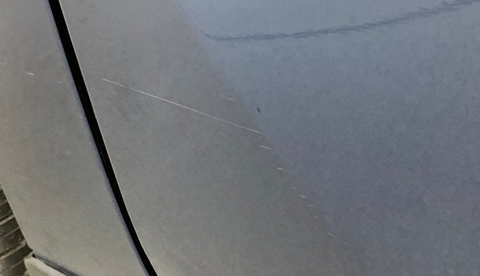 2022 Maruti Baleno ALPHA PETROL 1.2, Petrol, Manual, 7,353 km, Front passenger door - Minor scratches