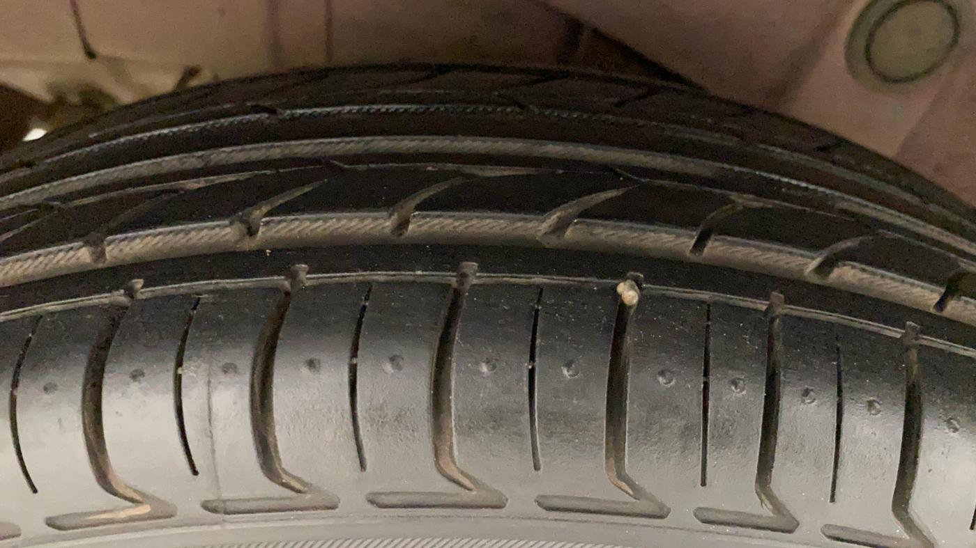 2010 Hyundai Santro Xing GLS, Petrol, Manual, 60,050 km, Right Rear Tyre Tread