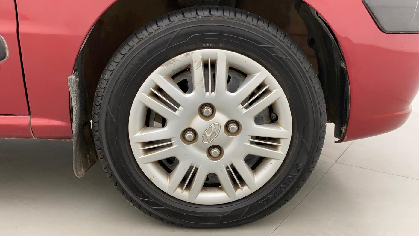 2010 Hyundai Santro Xing GLS, Petrol, Manual, 60,050 km, Right Front Wheel