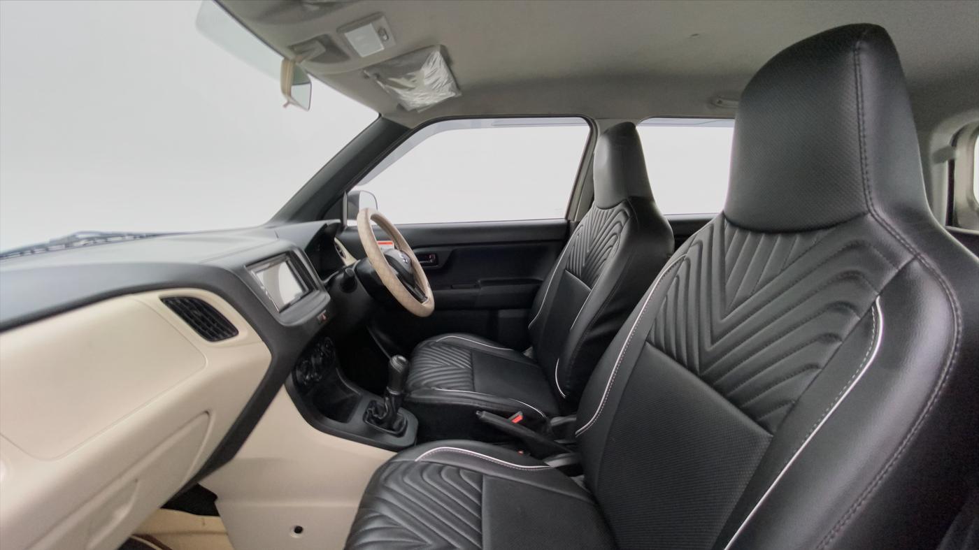 2020 Maruti New Wagon-R LXI CNG (O) 1.0, CNG, Manual, 63,274 km, Right Side Front Door Cabin