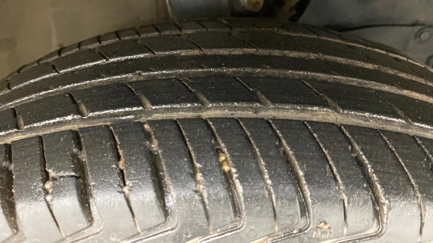 2020 Maruti New Wagon-R LXI CNG (O) 1.0, CNG, Manual, 63,274 km, Right Front Tyre Tread