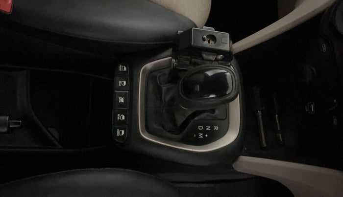 2021 Hyundai NEW SANTRO SPORTZ AMT, Petrol, Automatic, 24,440 km, Gear Lever