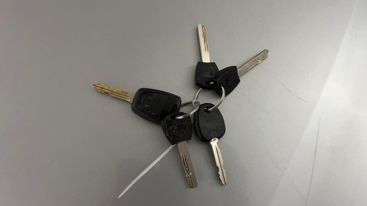 2021 Hyundai NEW SANTRO SPORTZ AMT, Petrol, Automatic, 24,590 km, Key Close Up