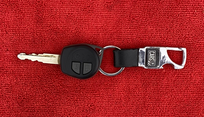 2019 Maruti Dzire VXI AMT, Petrol, Automatic, 15,517 km, Key Close Up
