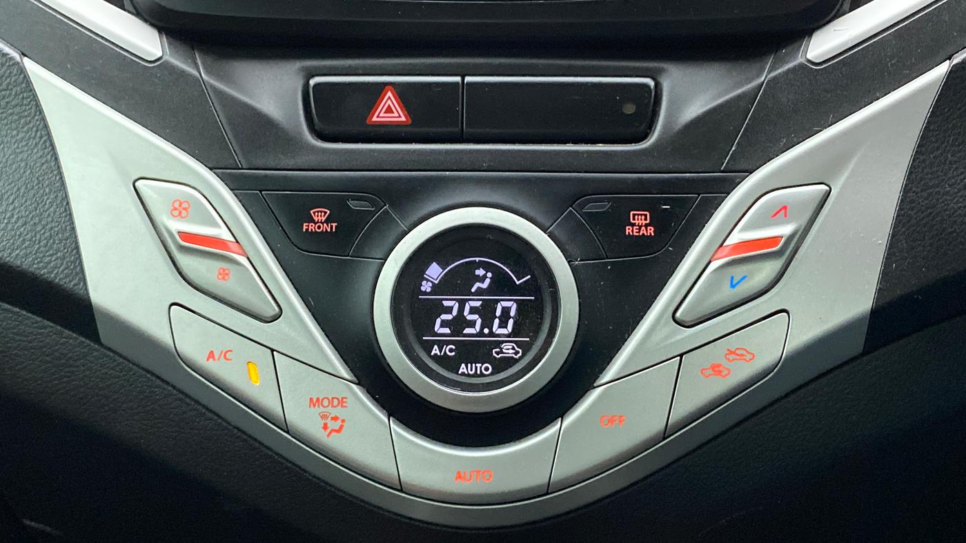 2018 Maruti Baleno ZETA PETROL 1.2, Petrol, Manual, 59,163 km, Automatic Climate Control