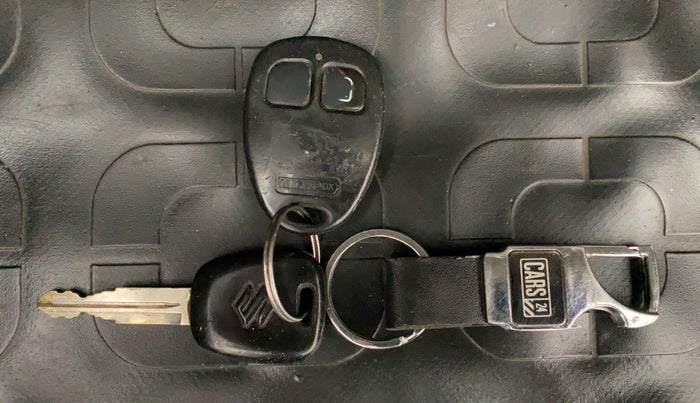 2014 Maruti Alto 800 LXI, Petrol, Manual, 47,795 km, Key Close Up