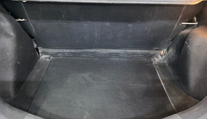 2017 Honda WR-V 1.2L I-VTEC VX MT, Petrol, Manual, 58,657 km, Boot Inside