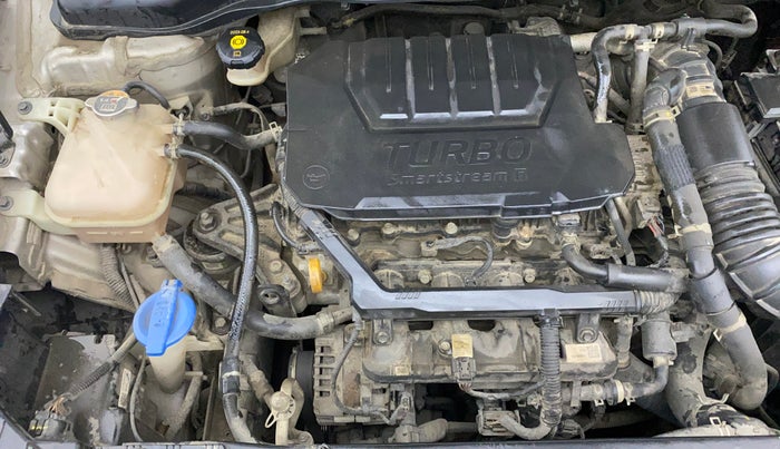 2023 KIA CARENS LUXURY 1.5 TURBO PETROL IMT 7 STR, Petrol, Manual, 60,141 km, Engine View - Right