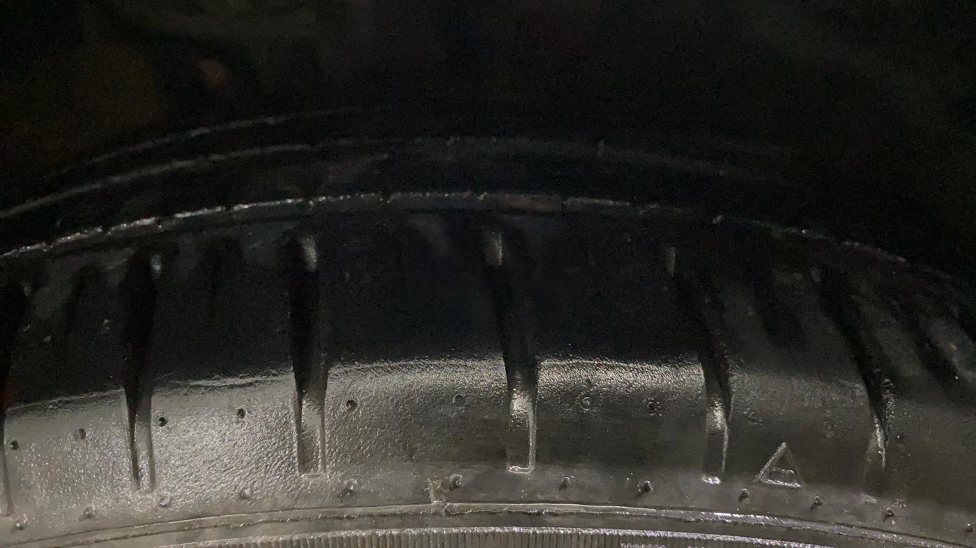 2018 Skoda Rapid STYLE 1.5 TDI AT, Diesel, Automatic, 97,930 km, Right Front Tyre Tread