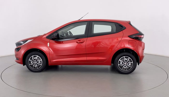 2021 Tata ALTROZ XE 1.2, Petrol, Manual, 13,505 km, Left Side