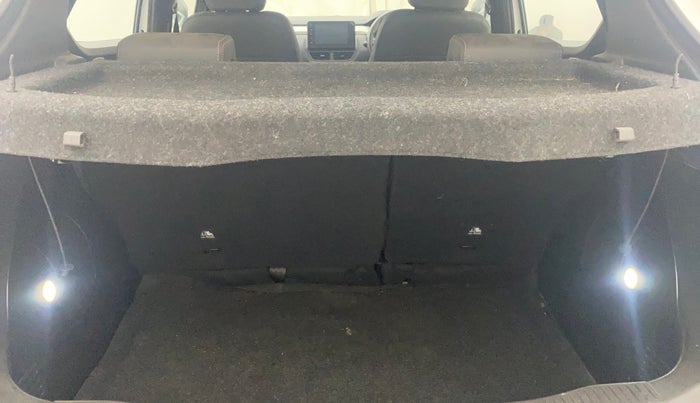 2025 Renault Kiger RXZ MT, Petrol, Manual, 14,691 km, Boot Inside