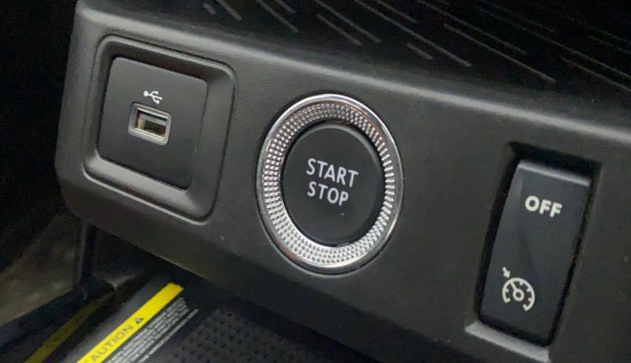 2025 Renault Kiger RXZ MT, Petrol, Manual, 14,691 km, Keyless Start/ Stop Button