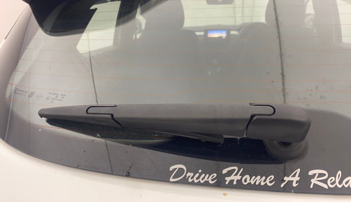 2025 Renault Kiger RXZ MT, Petrol, Manual, 14,691 km, Rear Wiper