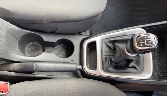 2019 Hyundai VENUE SX 1.0 TURBO, Petrol, Manual, 51,442 km, Gear Lever