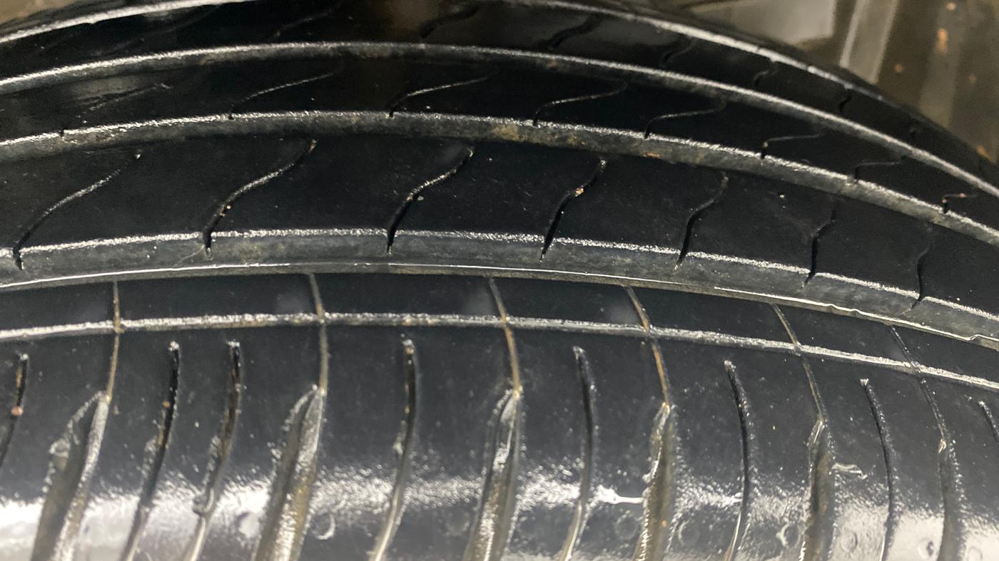 2019 Maruti Vitara Brezza ZDI AMT, Diesel, Automatic, 71,311 km, Right Front Tyre Tread