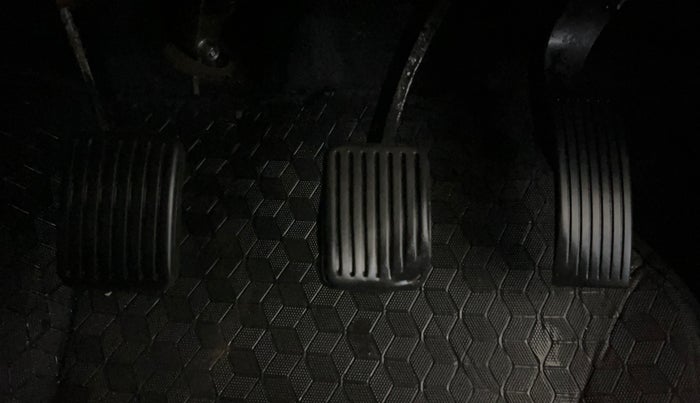 2022 Hyundai NEW SANTRO MAGNA EXECUTIVE CNG, CNG, Manual, 40,916 km, Pedals