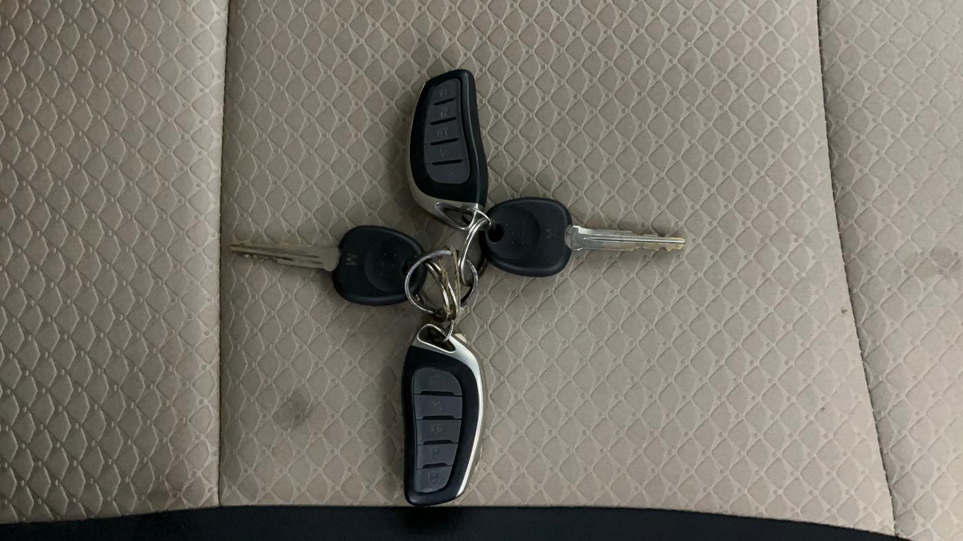 2022 Hyundai NEW SANTRO MAGNA EXECUTIVE CNG, CNG, Manual, 40,916 km, Key Close Up